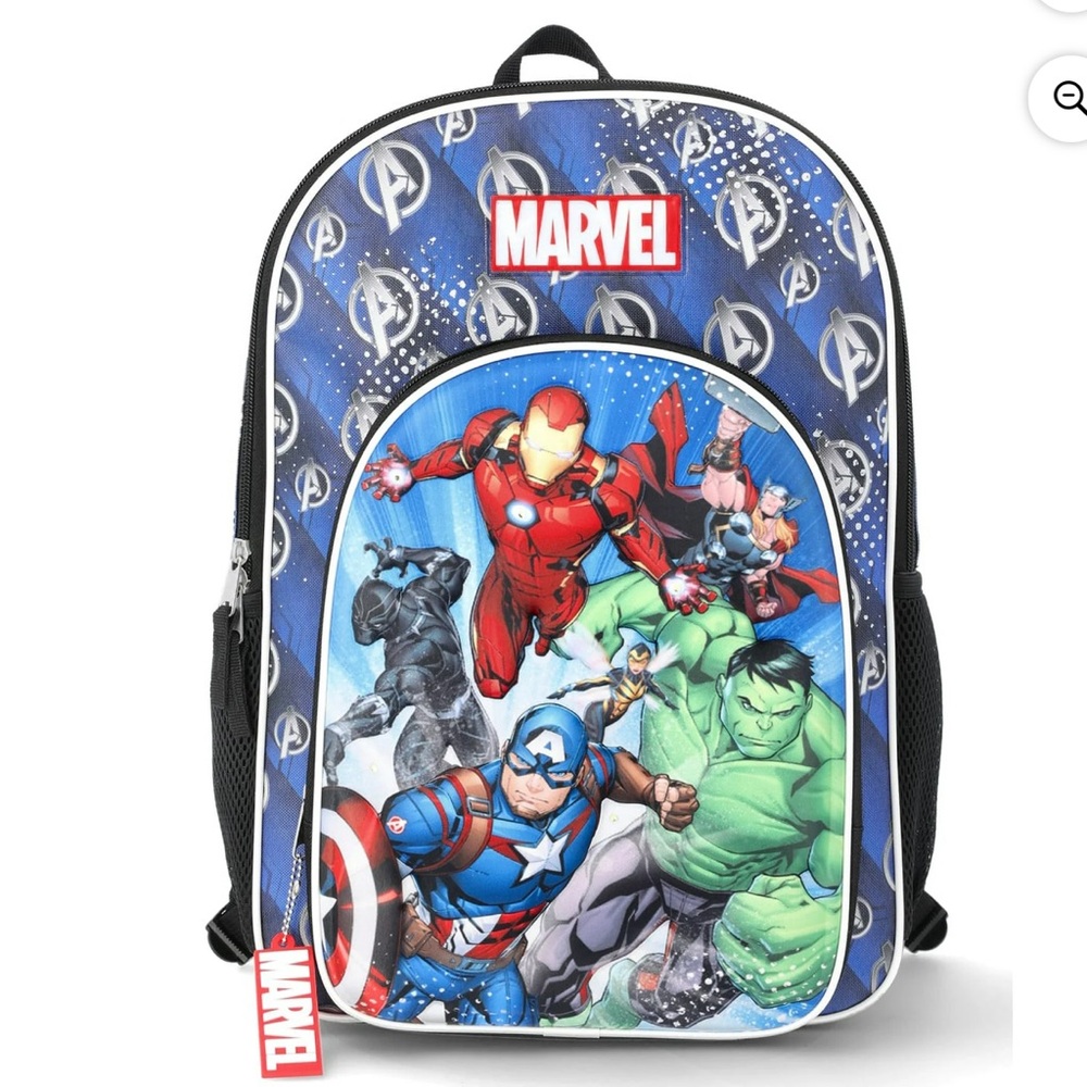 Marvel Avengers Boys' 17" Light Up Backpack NWT